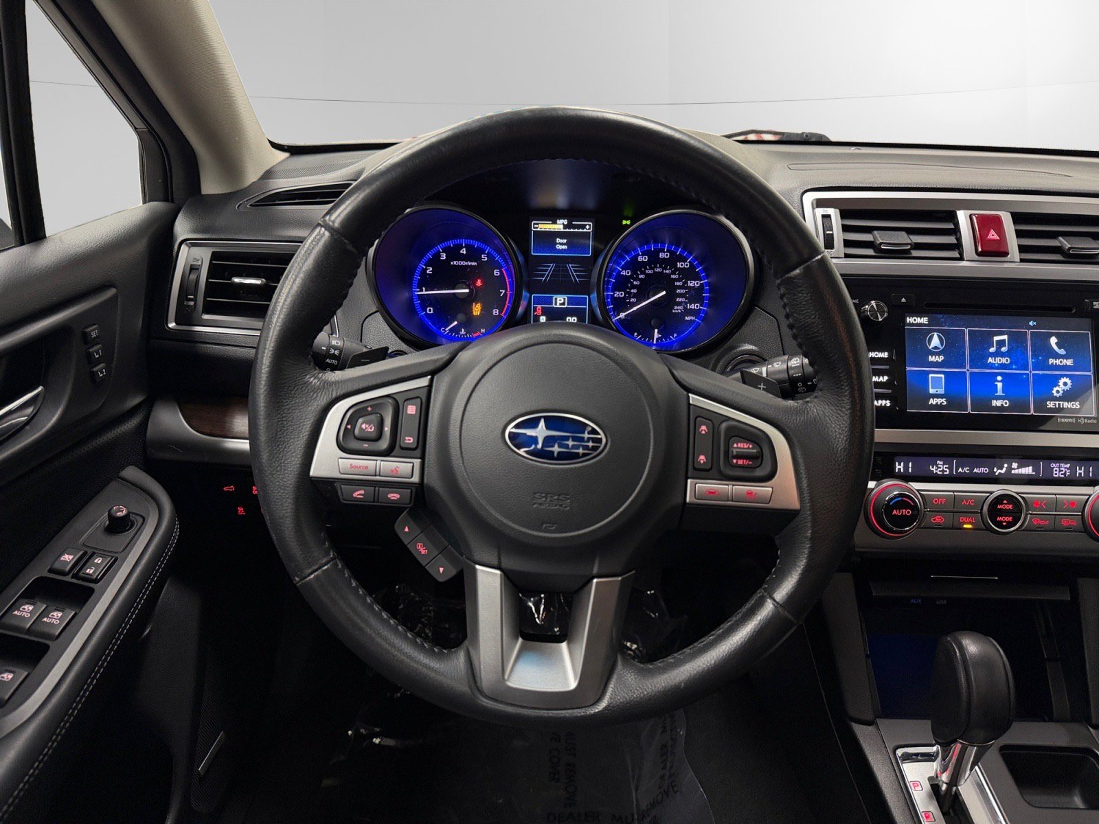 Used 2017 Subaru Outback 2.5i Limited AWD/4WD image 12