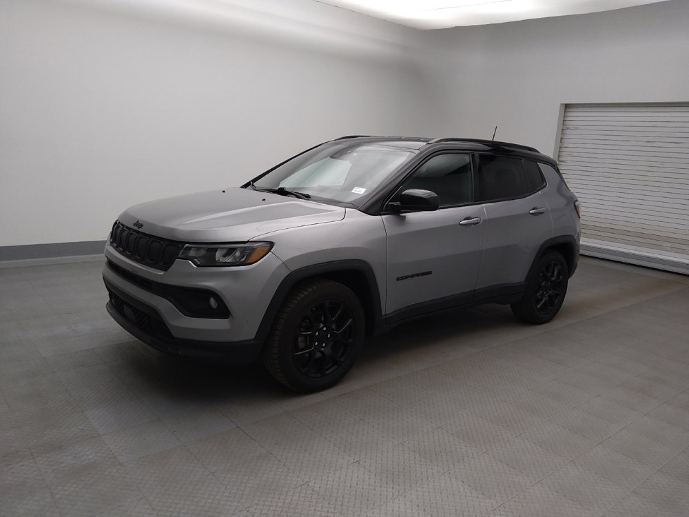Used 2022 Jeep Compass Altitude w/ Convenience Group image 2