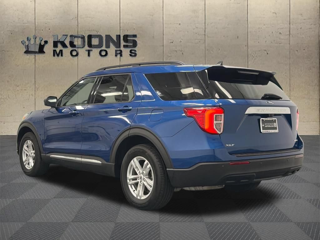 Used 2021 Ford Explorer XLT AWD/4WD image 6