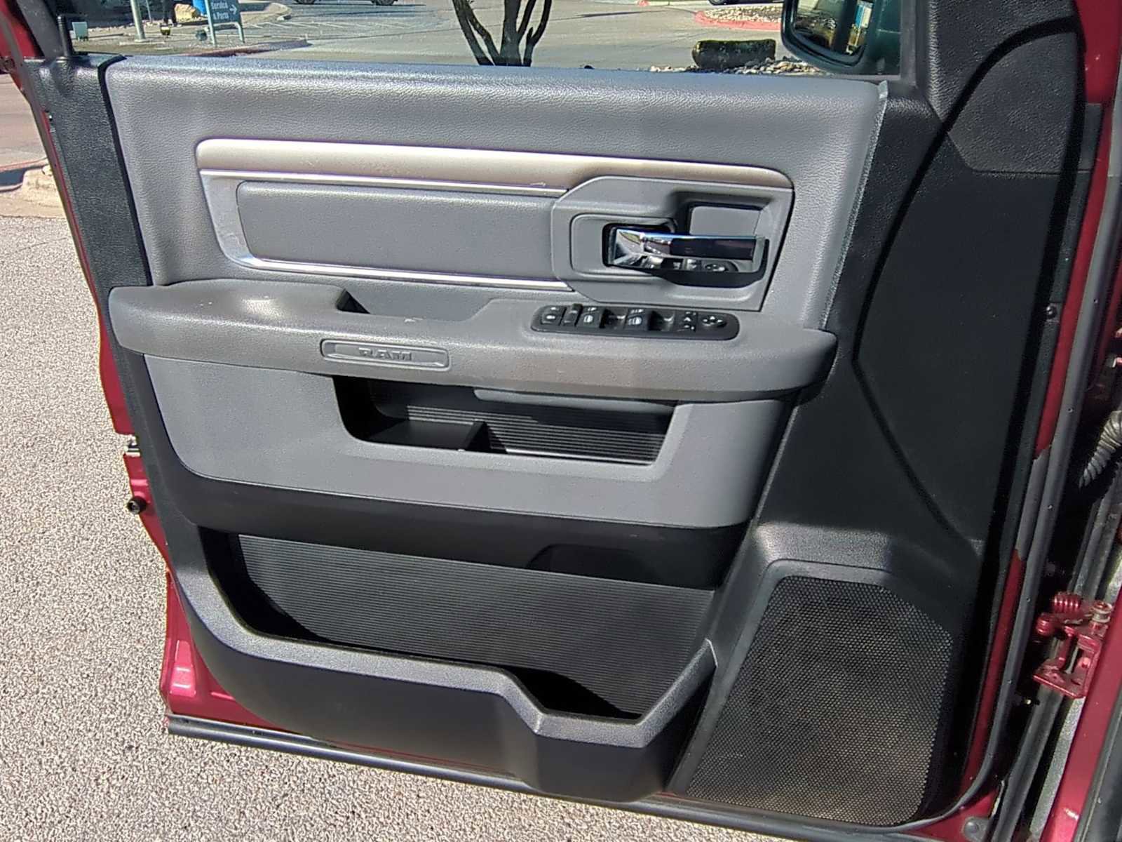 Used 2018 RAM 1500 Lone Star image 20