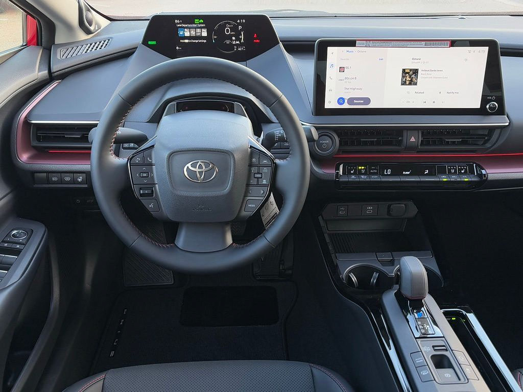 New 2026 Toyota Prius Plug-In Hybrid FWD image 9