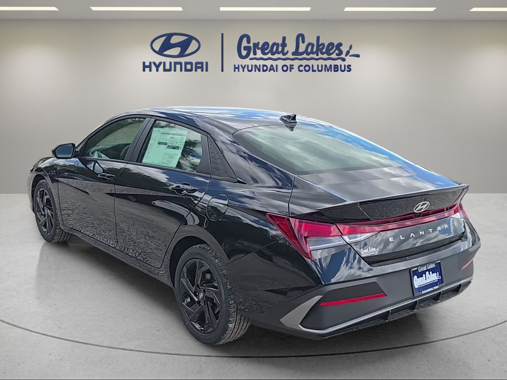 New 2026 Hyundai Elantra Sport FWD image 7