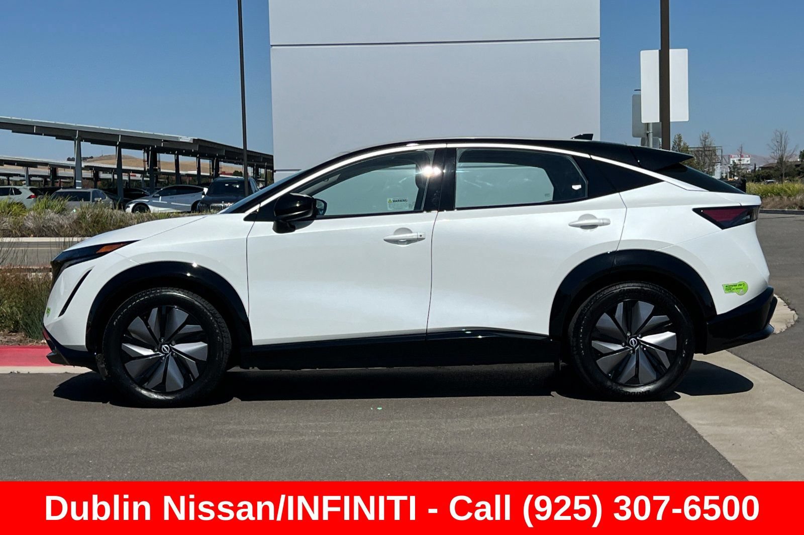 Used 2023 Nissan Ariya FWD image 7