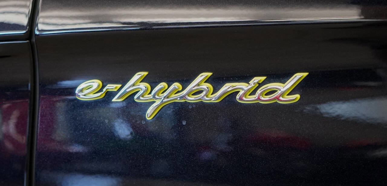 Used 2023 Porsche Panamera Turbo S image 10