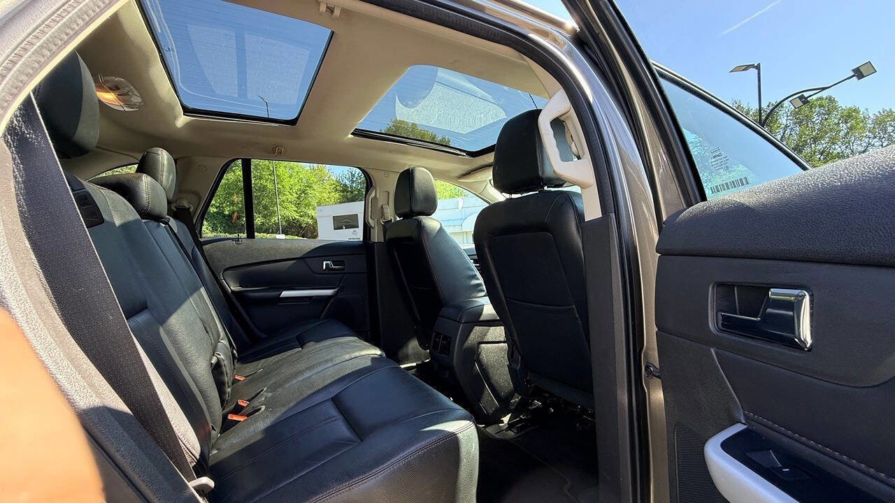 Used 2013 Ford Edge SEL AWD/4WD image 27