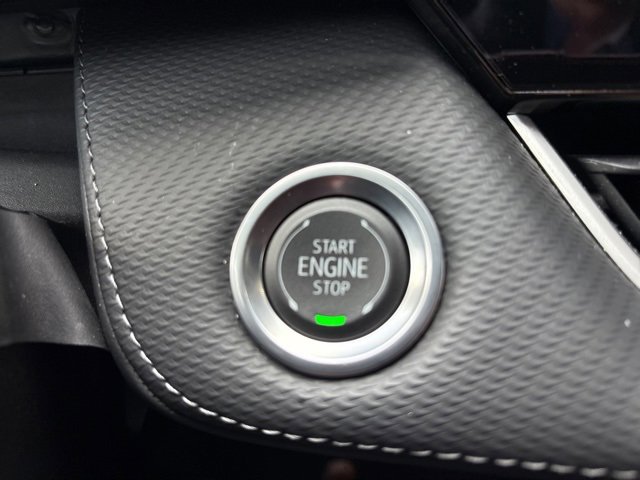 Used 2025 Chevrolet Equinox LT w/ Convenience Package II image 26