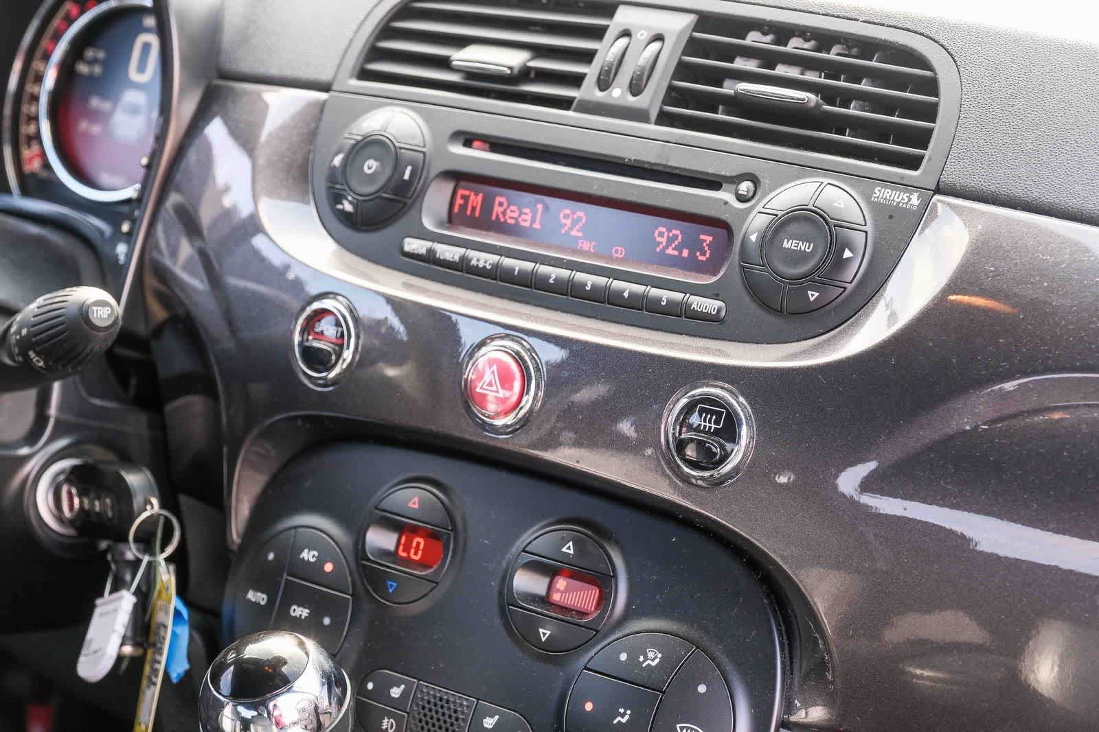 Used 2015 FIAT 500 Sport w/ Comfort/Convenience Group FWD image 16