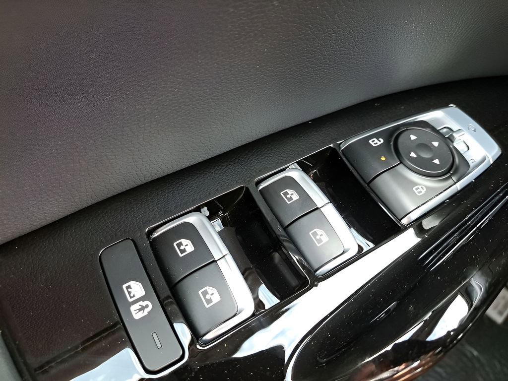 New 2026 Kia K5 GT w/ GT1 Package FWD image 26