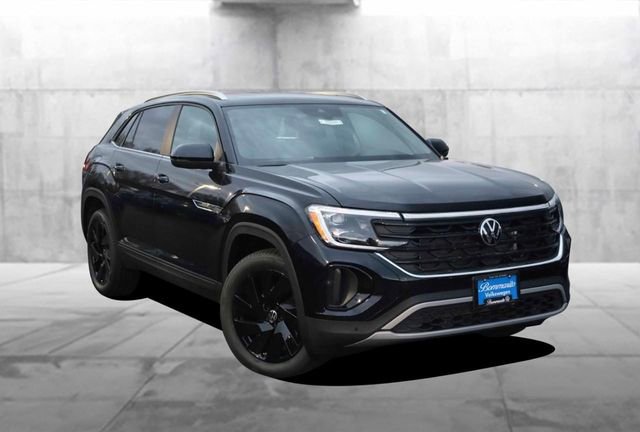 New 2026 Volkswagen Atlas Cross Sport SE image 2