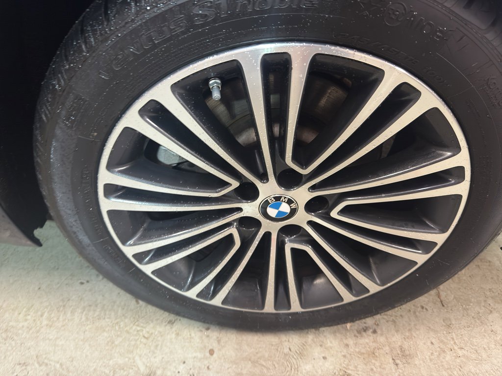 Used 2017 BMW 530i xDrive image 35