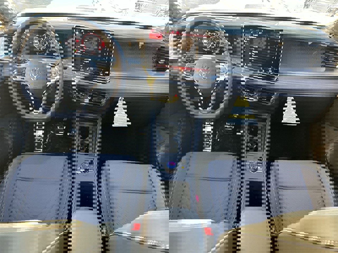 New 2026 Volkswagen Tiguan SE R-Line image 11