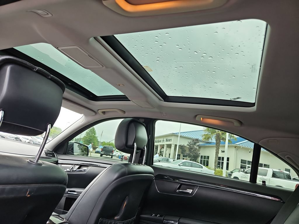 Used 2011 Mercedes-Benz S 550 w/ Sport Pkg image 22