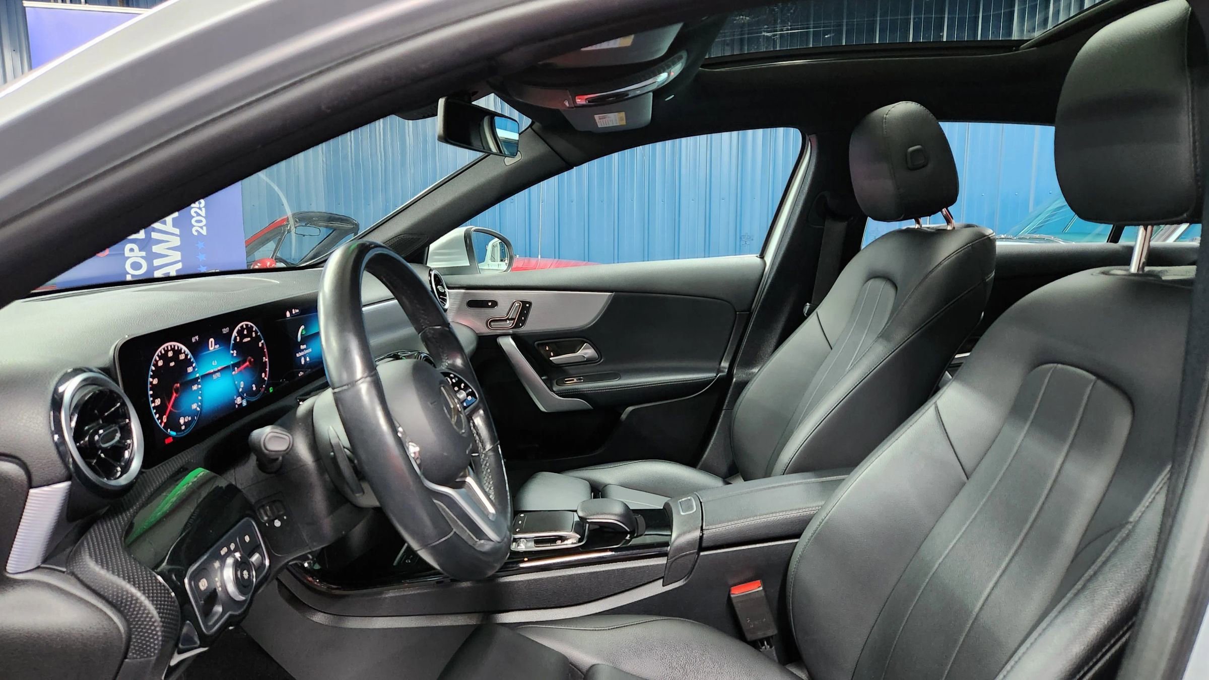 Used 2020 Mercedes-Benz A 220 4MATIC w/ Premium Package image 9