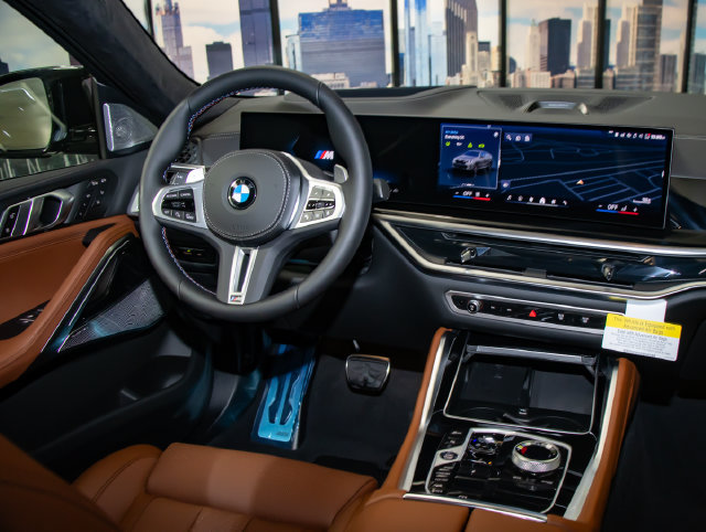 New 2027 BMW X6 M60i AWD/4WD image 16
