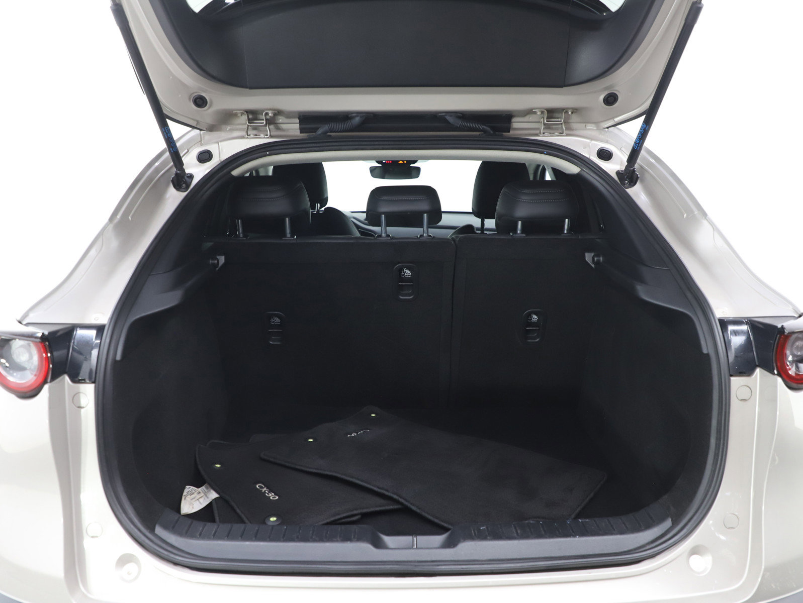 Used 2023 MAZDA CX-30 AWD 2.5 S w/ Select Package image 16