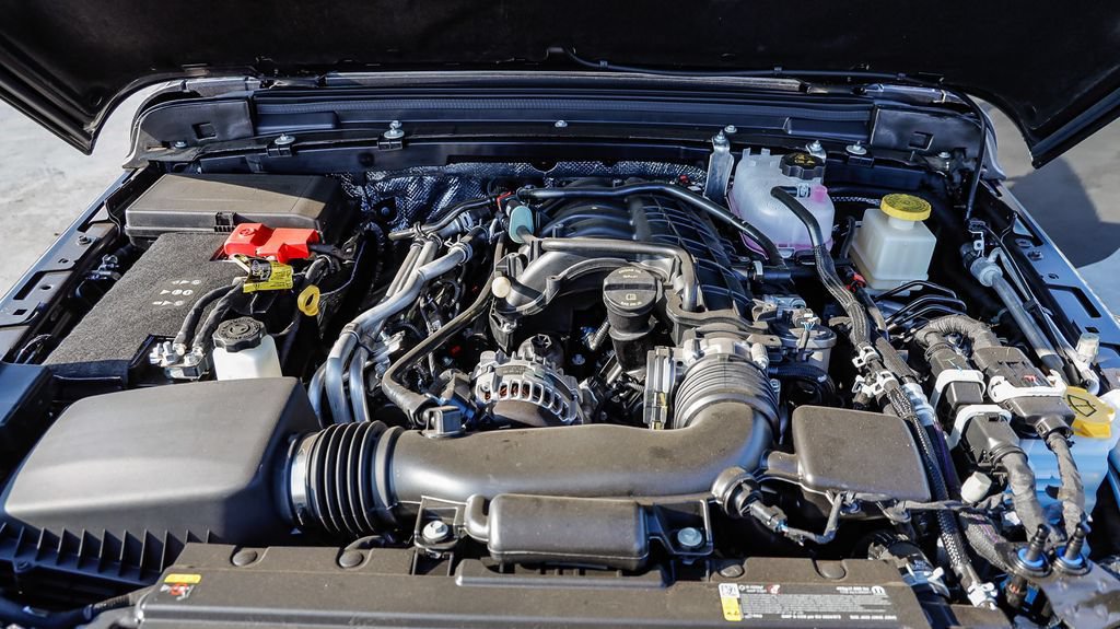 New 2026 Jeep Gladiator Sport AWD/4WD image 32