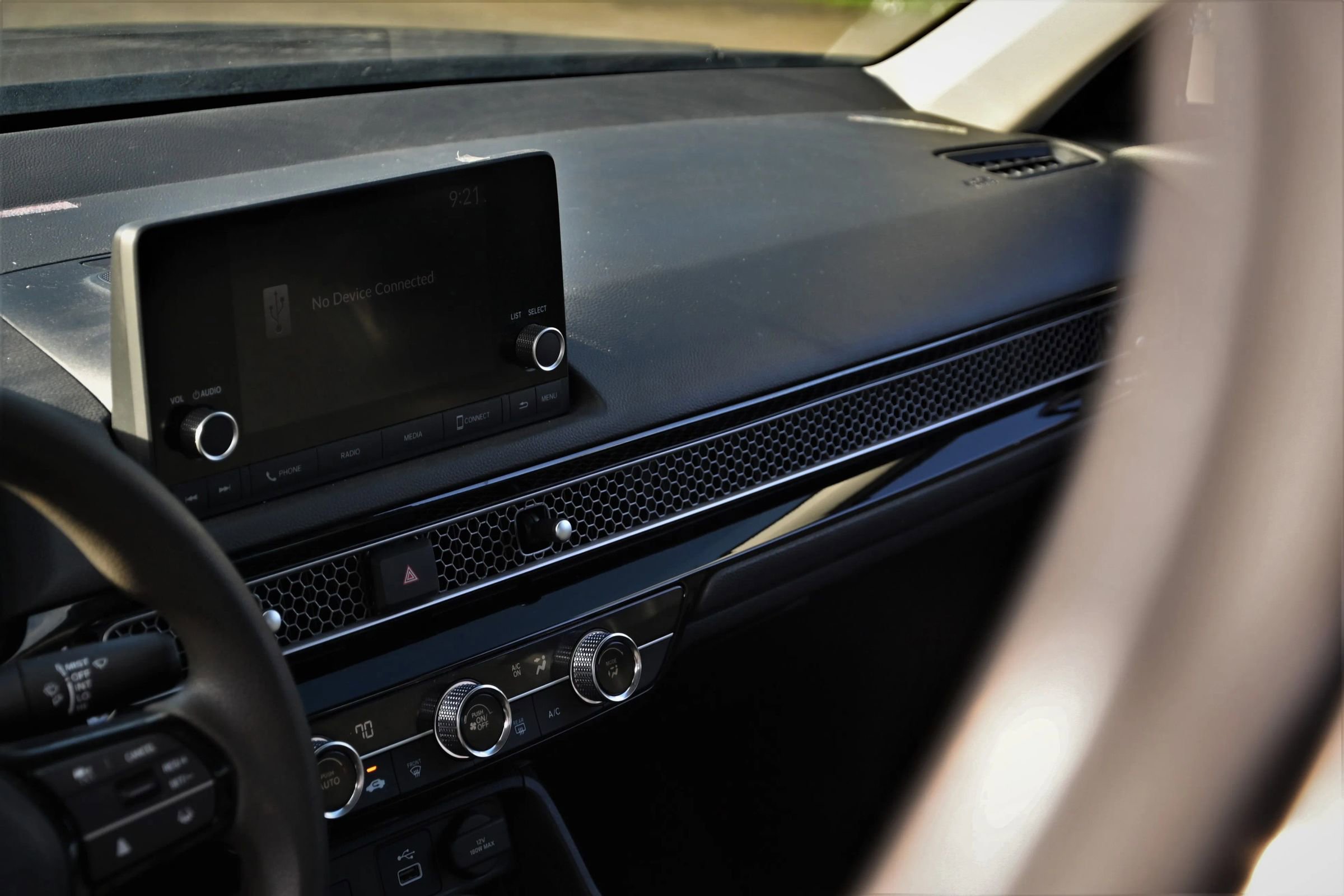 Used 2023 Honda Civic LX image 10