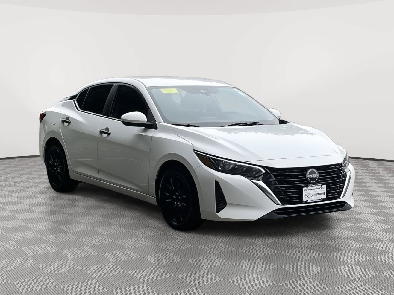 Used 2024 Nissan Sentra S FWD image 3