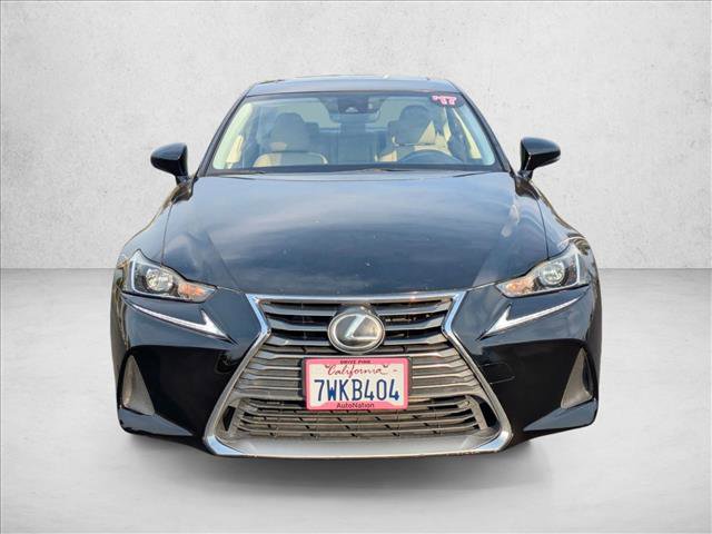 Used 2017 Lexus IS 200t video 2