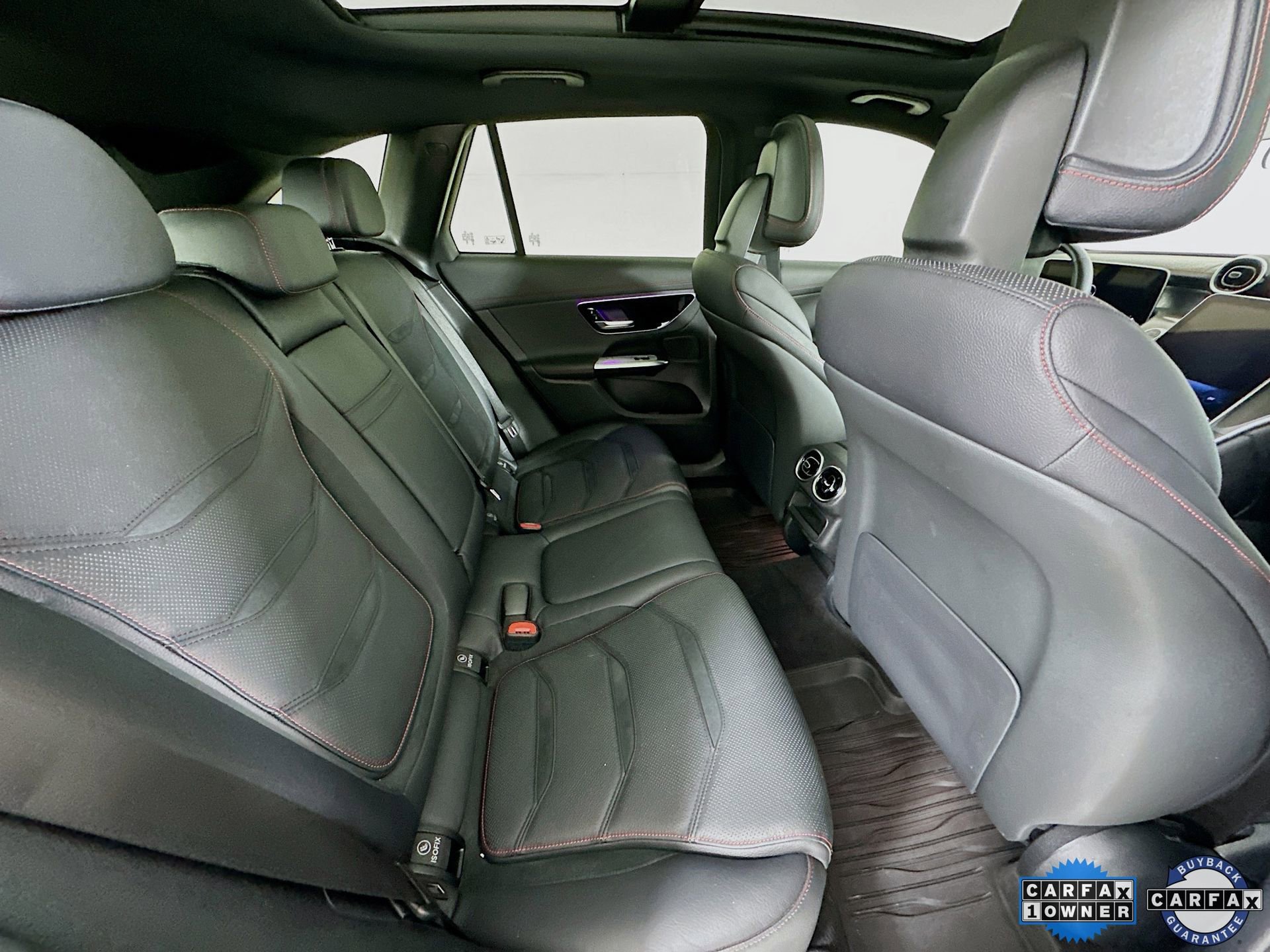 Certified 2024 Mercedes-Benz GLC 43 AMG 4MATIC image 28