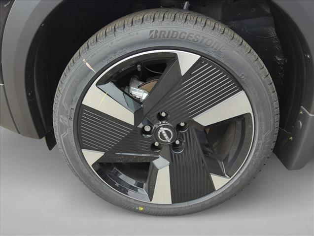 New 2026 Nissan Kicks SR image 20