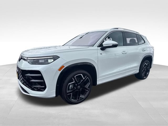 New 2026 Volkswagen Tiguan SEL R-Line AWD/4WD image 3