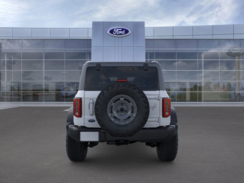 New 2025 Ford Bronco Outer Banks w/ Sasquatch Package AWD/4WD image 5