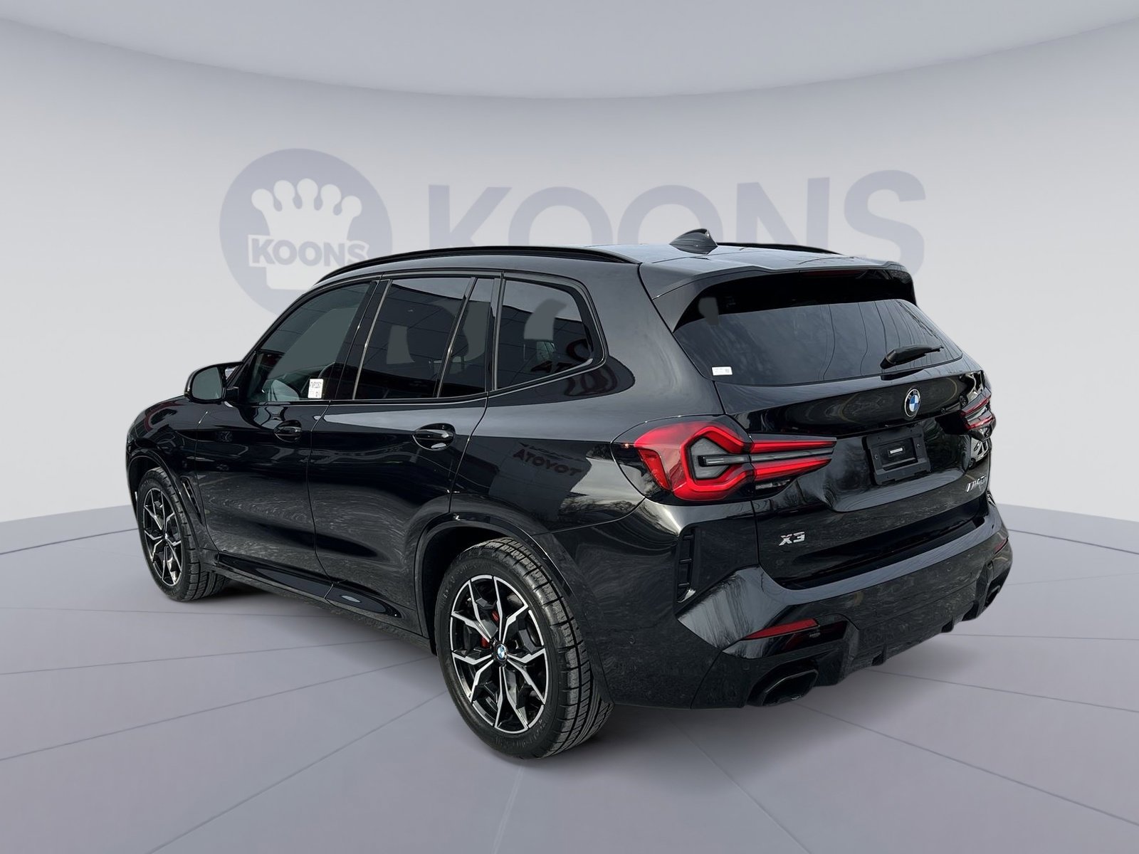 Used 2023 BMW X3 M40i w/ Premium Package image 4