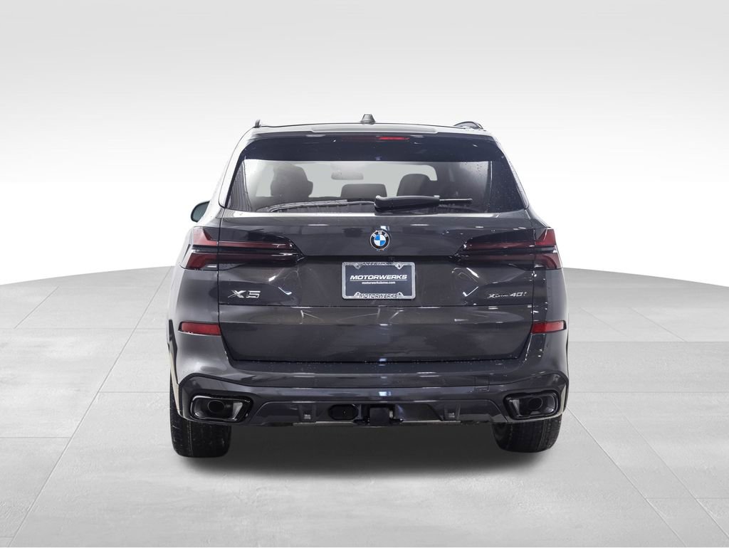 New 2026 BMW X5 xDrive40i w/ M Sport Package image 4
