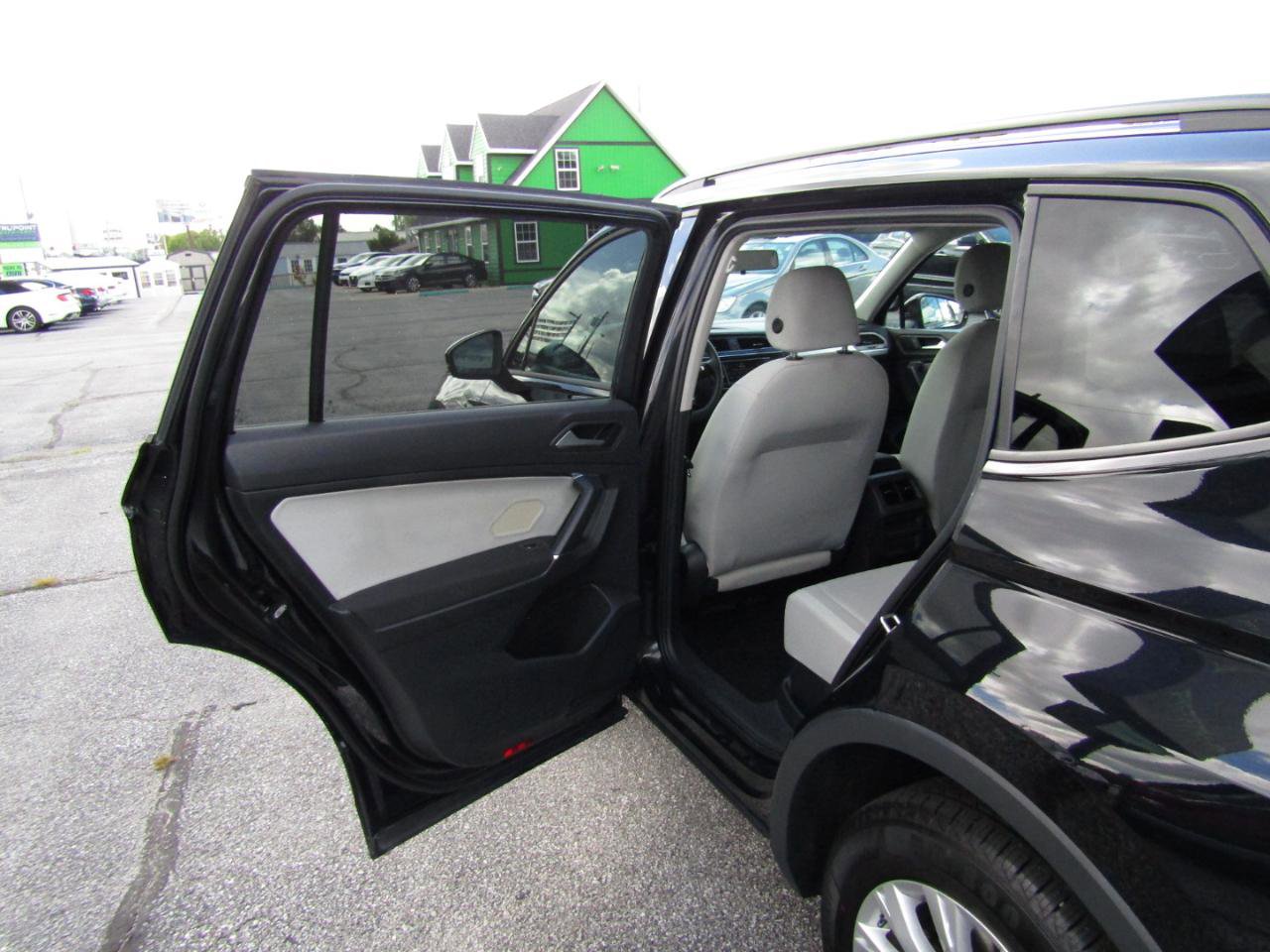 Used 2020 Volkswagen Tiguan S AWD/4WD image 18