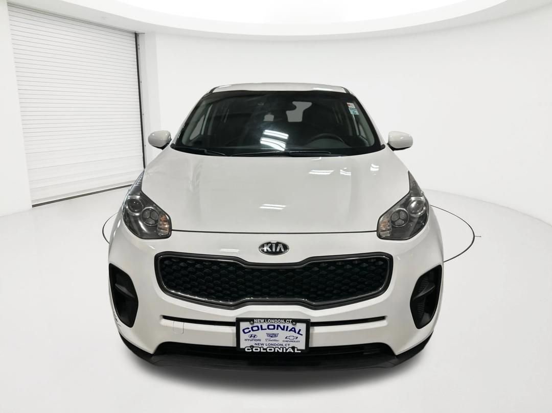 Used 2018 Kia Sportage LX FWD image 2