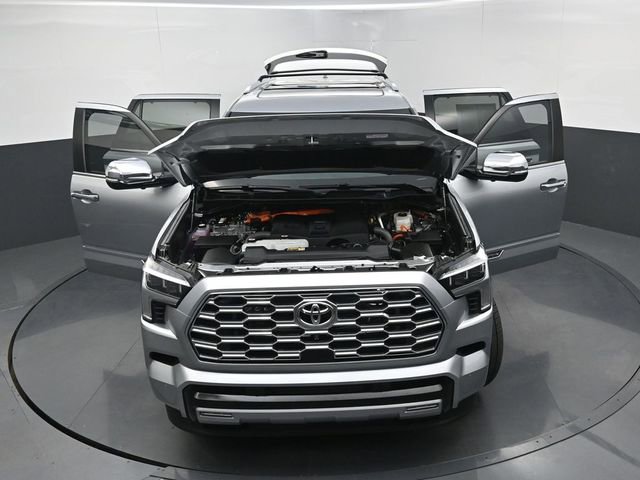Used 2025 Toyota Sequoia Capstone image 47