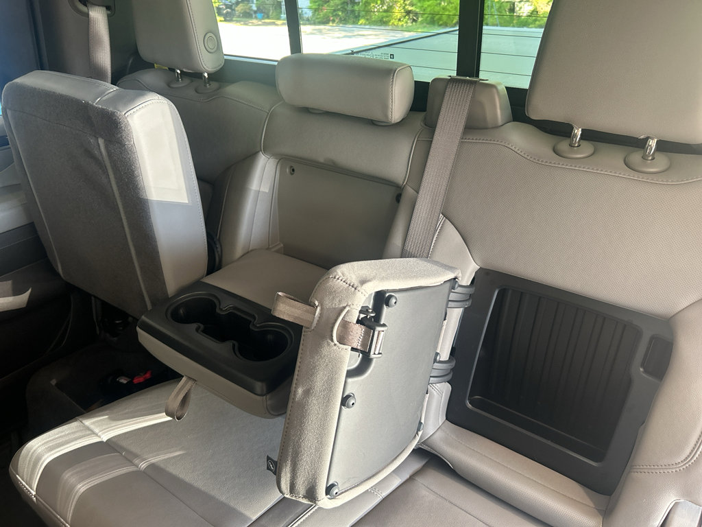 Used 2025 Chevrolet Silverado 2500 LTZ w/ LTZ Premium Package image 21