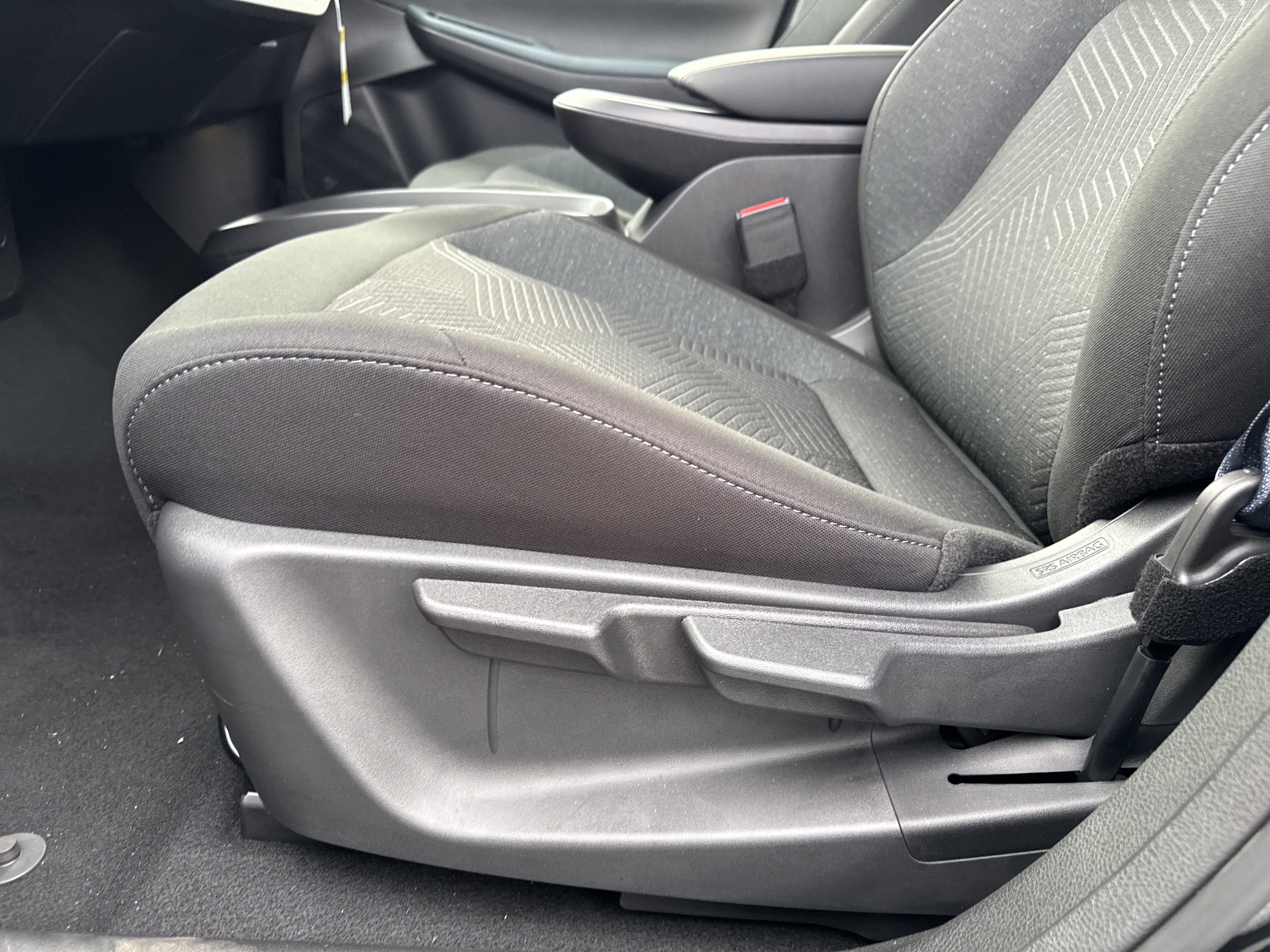 New 2026 Nissan Leaf w/ Floor Mat Package (S+) FWD image 9
