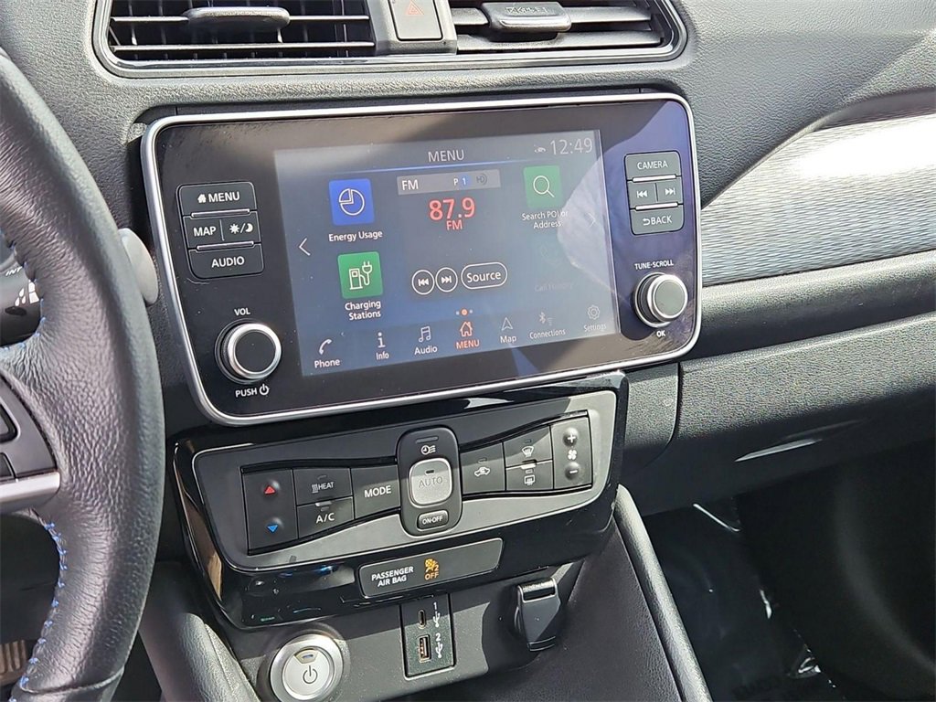 Used 2020 Nissan Leaf SV w/ Protection Package image 17