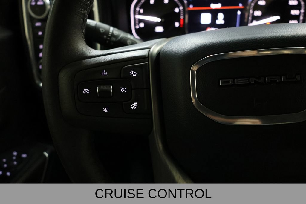 Used 2023 GMC Sierra 2500 Denali w/ Denali Black Diamond Edition AWD/4WD image 43