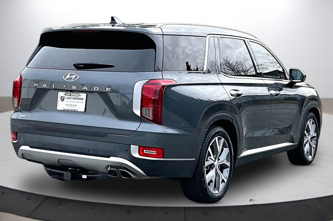 Used 2022 Hyundai Palisade SEL w/ Premium Package image 9