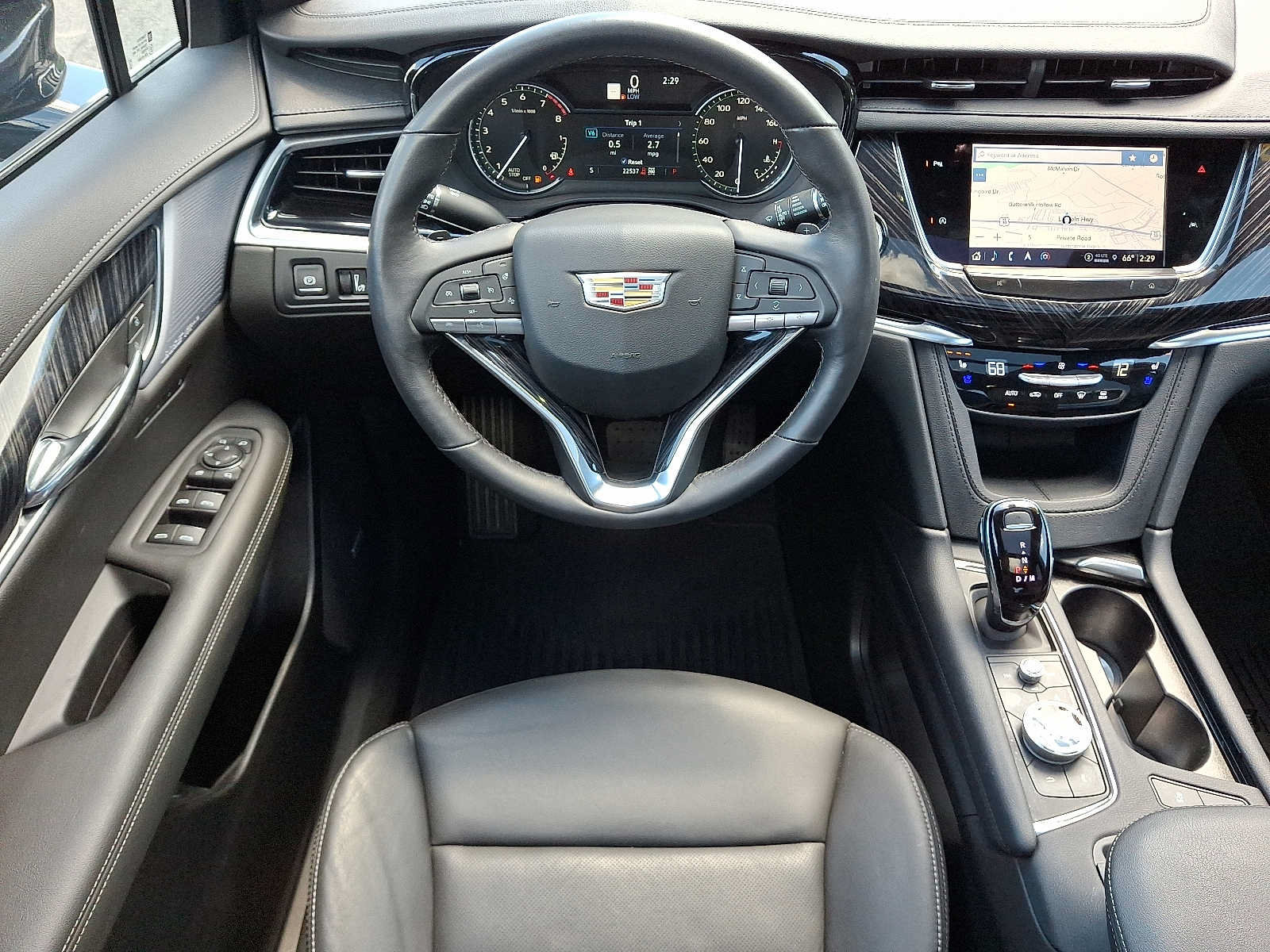 Used 2024 Cadillac XT6 Premium Luxury AWD/4WD image 11