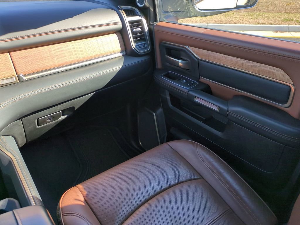 Used 2022 RAM 3500 Limited image 17