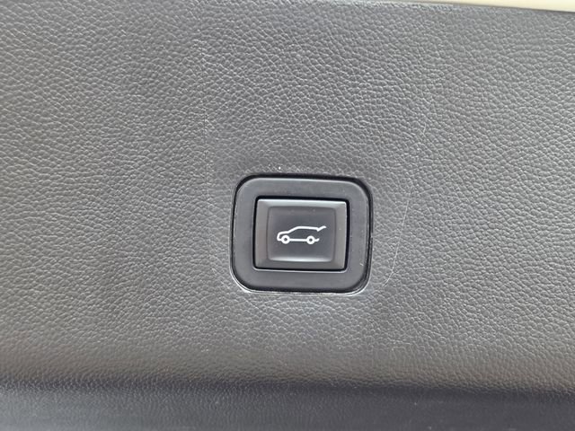 Used 2019 Chevrolet Traverse RS AWD/4WD image 30