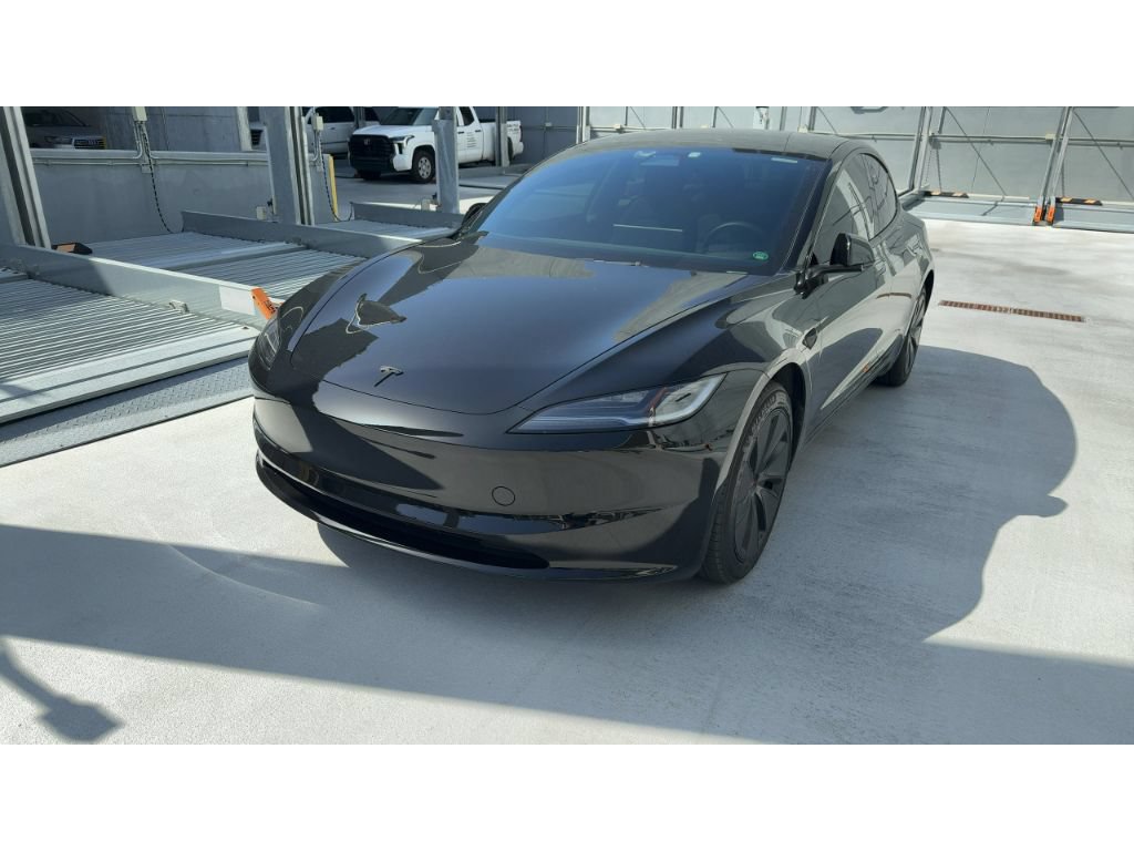 Used 2025 Tesla Model 3 Long Range RWD image 3