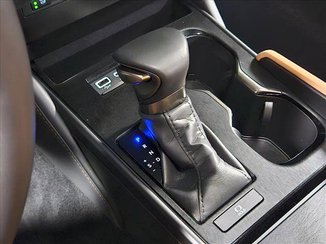 Used 2025 Lexus ES 350 w/ Premium Package image 11