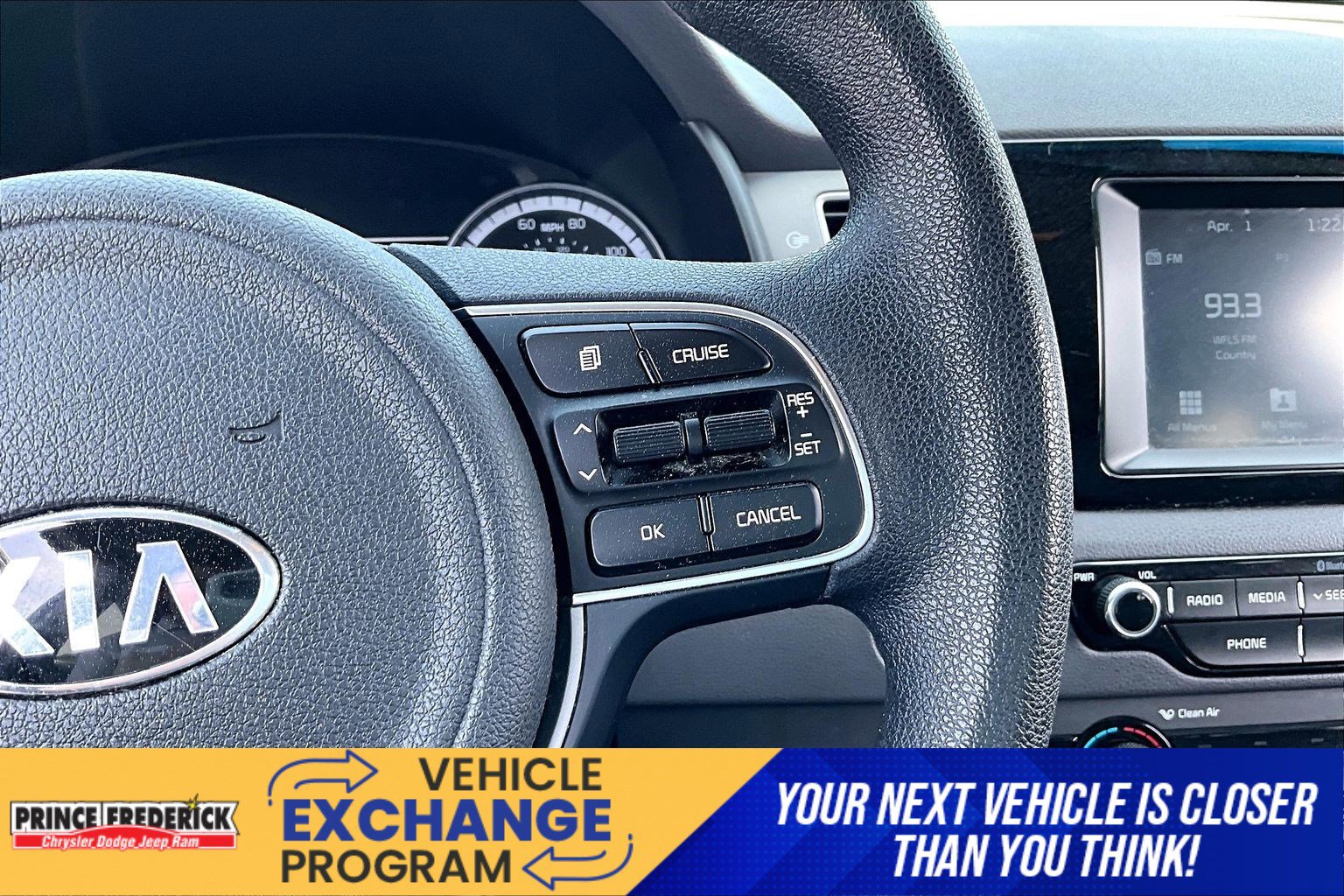 Used 2017 Kia Niro LX image 16