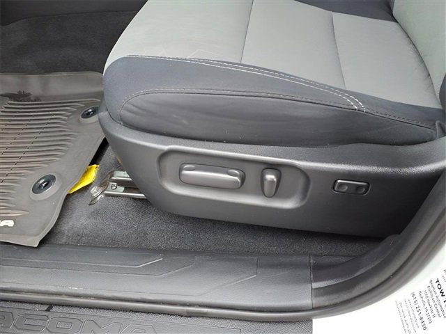 Used 2021 Toyota Tacoma TRD Sport image 13