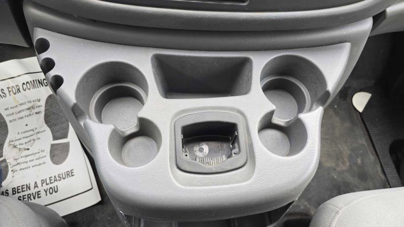 Used 2006 Ford E-150 and Econoline 150 RWD image 23