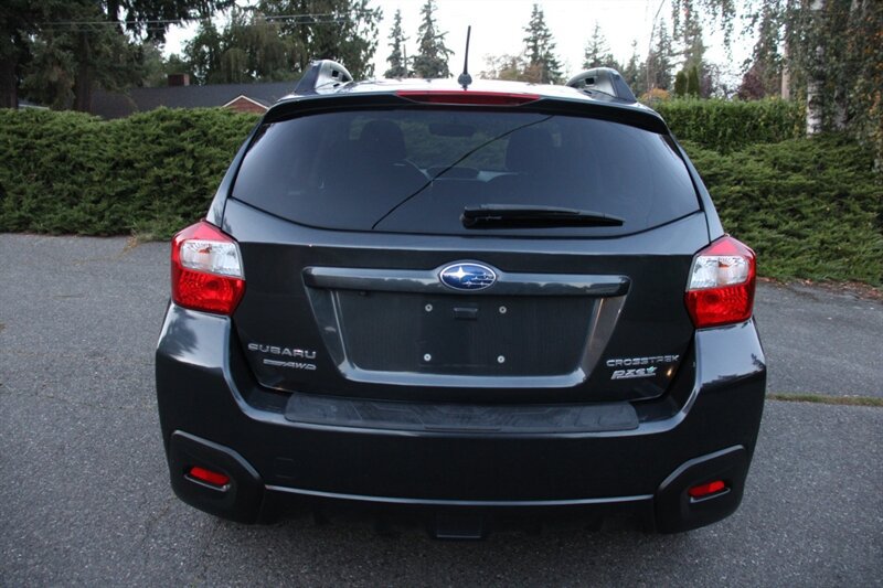 Used 2017 Subaru Crosstrek 2.0i Premium AWD/4WD image 12