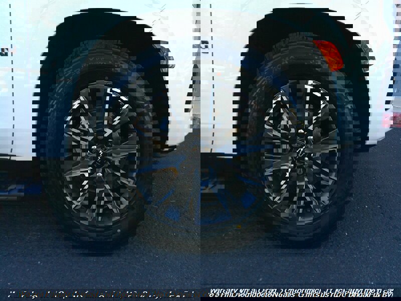 Used 2021 Chevrolet Suburban Z71 w/ Z71 Off-Road Package AWD/4WD image 68