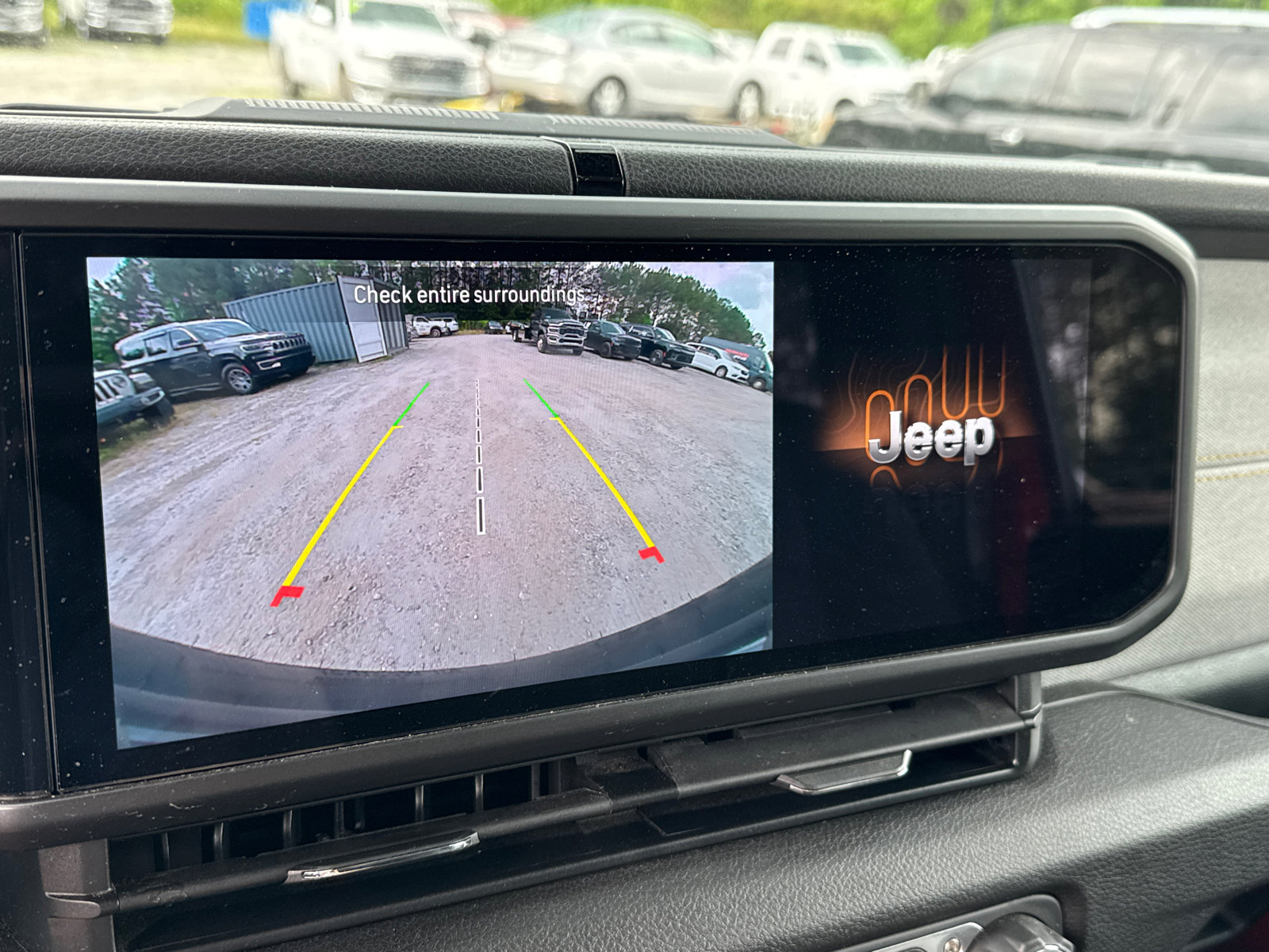 Used 2025 Jeep Wrangler Sport AWD/4WD image 26