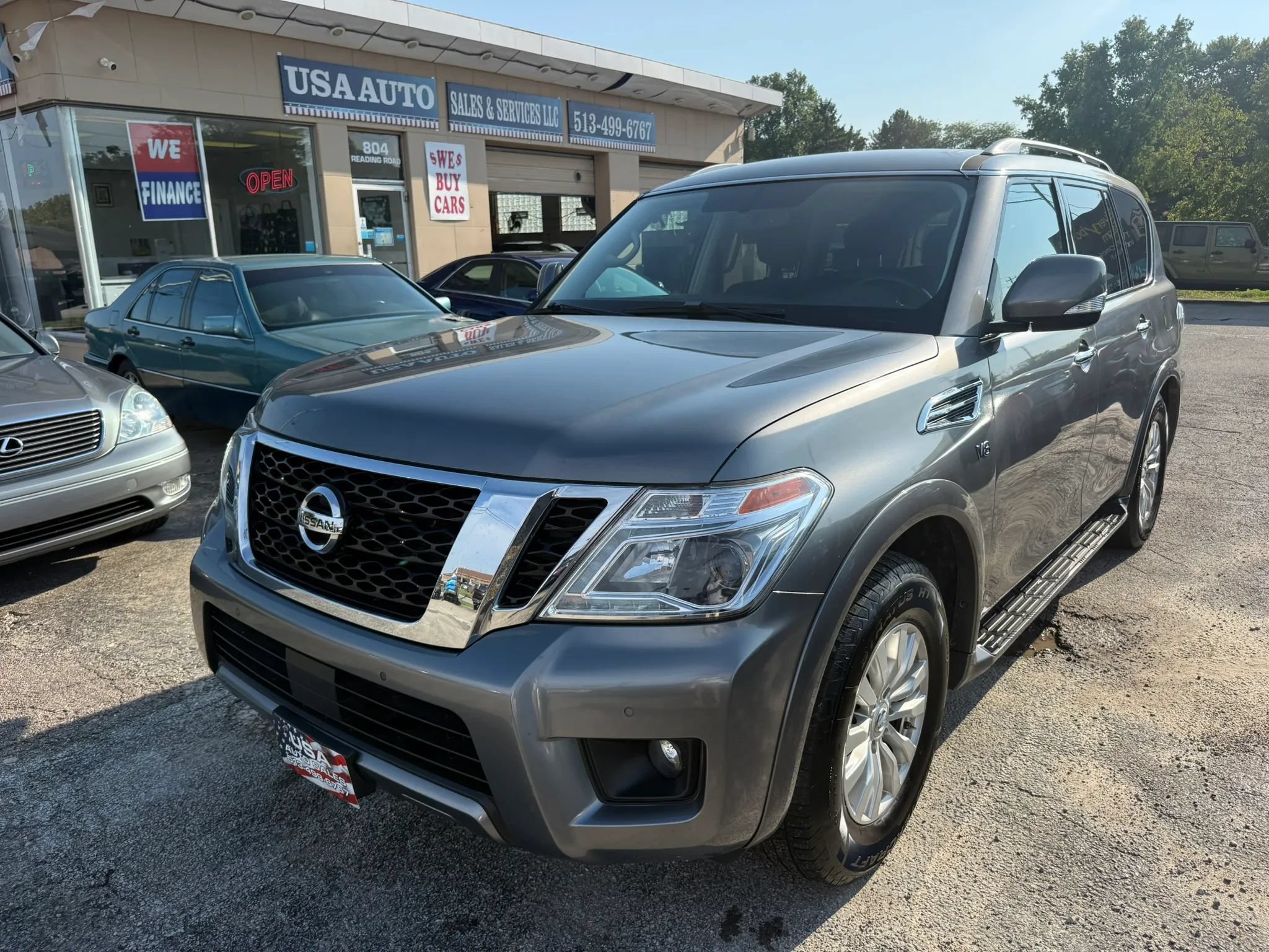 Used 2019 Nissan Armada SV w/ Driver Package AWD/4WD image 2