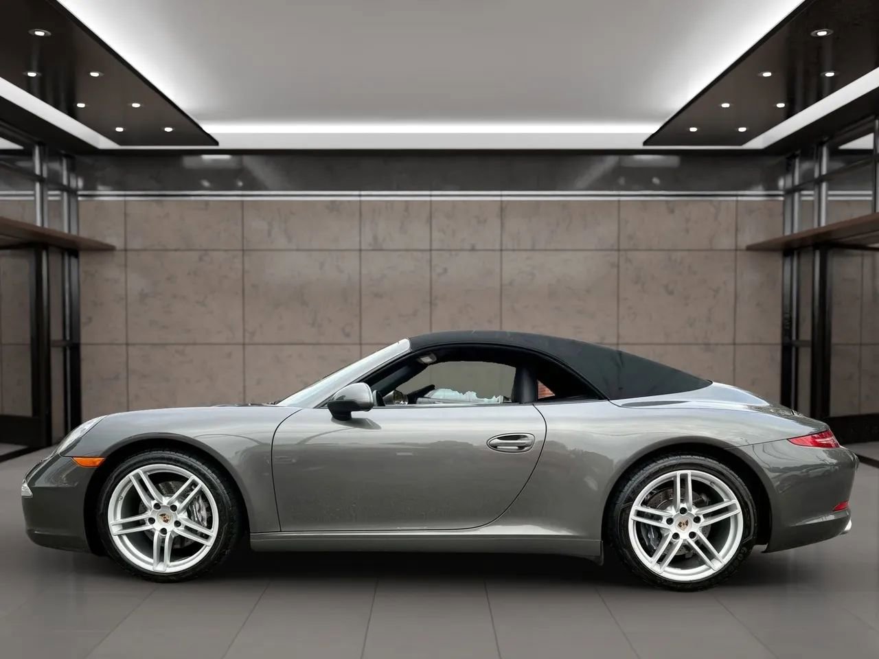 Used 2013 Porsche 911 Carrera RWD image 5